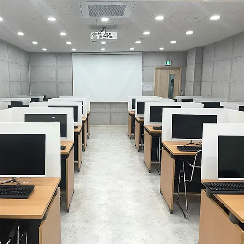 하이컴퓨터그래픽전산회계학원 실습실