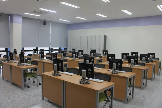 한국전파진흥협회 실습실