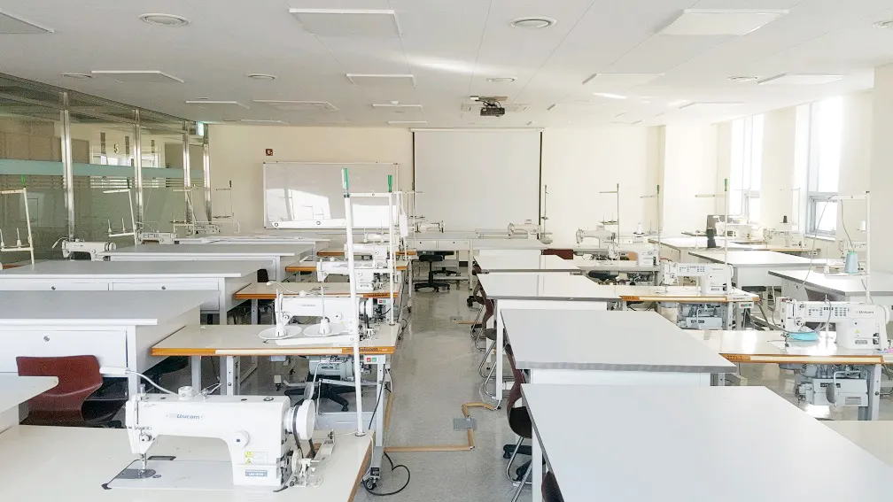 서울현대직업전문학교 실습실