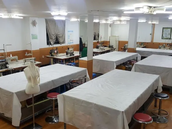 강남직업전문학교 실습실