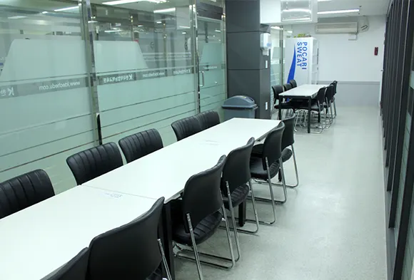 한국직업능력교육원 안산 휴게공간