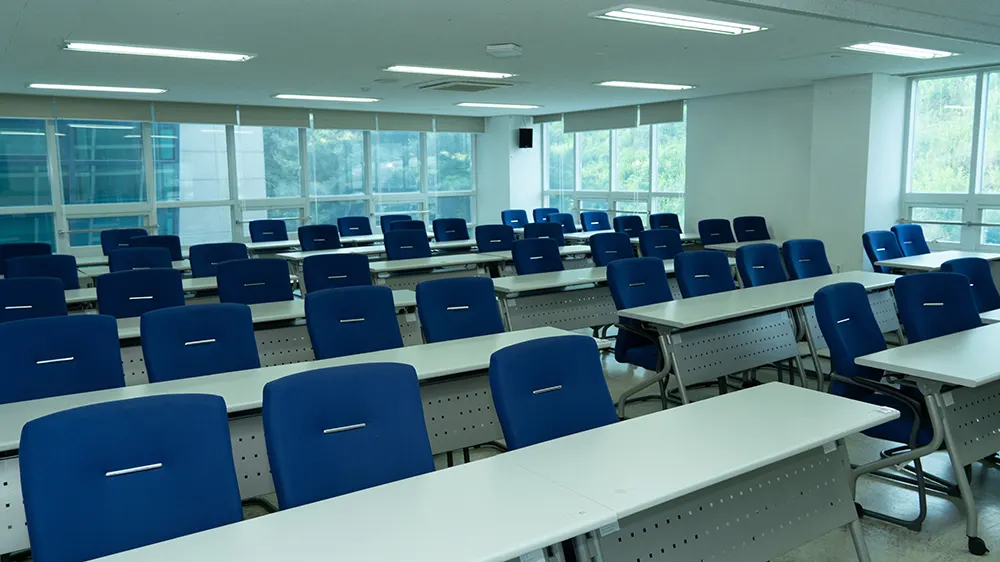 ICT폴리텍대학 강의실