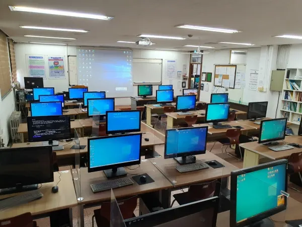 국제직업능력개발교육원 주식회사 실습실
