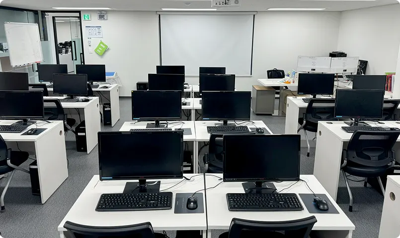 메가스터디IT아카데미 강의실