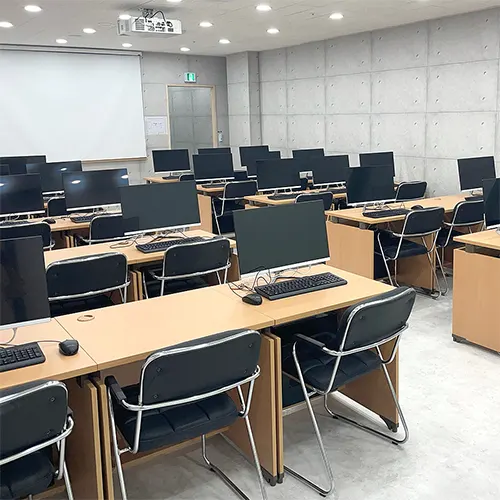 하이컴퓨터그래픽전산회계학원 실습실