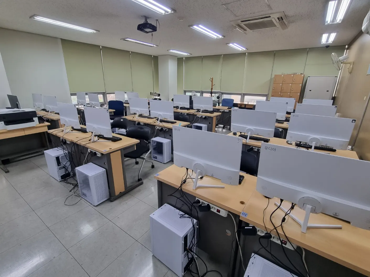 글로벌산업기술교육원 실습실